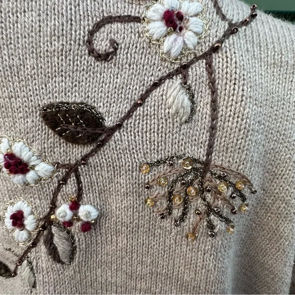 Coldwater Creek Beige Cardigan Floral Embroidery Cottagecore Cabincore.  Sz L - Picture 7 of 16